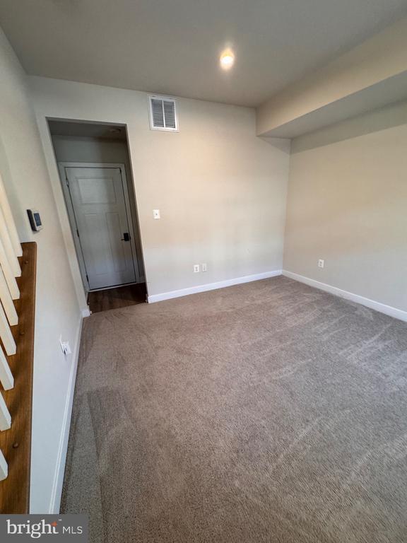 Building Photo - 2618 Velocity Rd