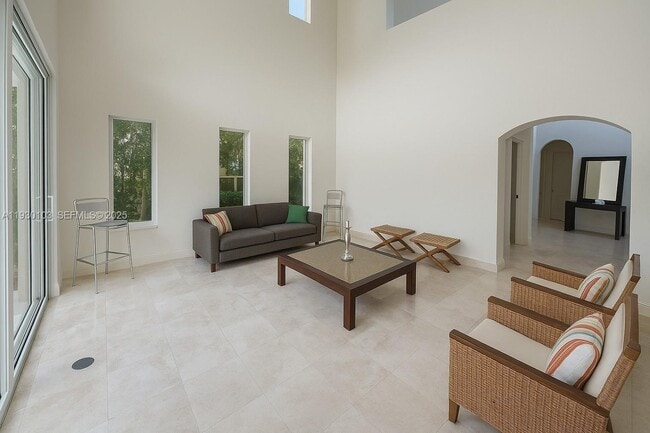 Building Photo - 1490 Cleveland Rd