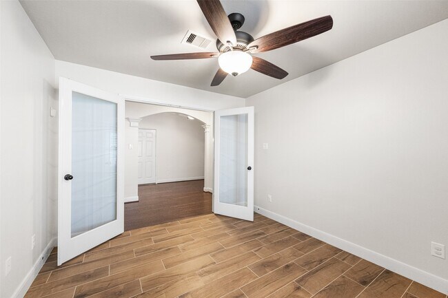 Building Photo - 12806 Winter Springs Dr