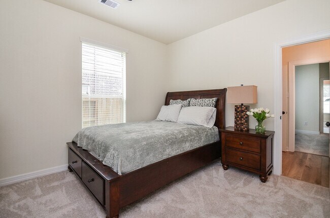 Building Photo - 27714 Wilson Run Ln