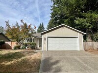 Building Photo - Move-In Special! Remodeled Rambler with La...