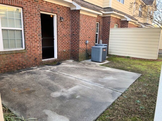 Building Photo - 5114 Lime St