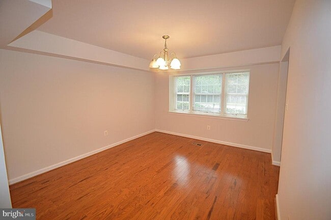 Building Photo - 13145 Melville Ln