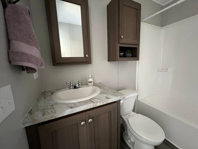 Building Photo - 5175 Rhine Dr