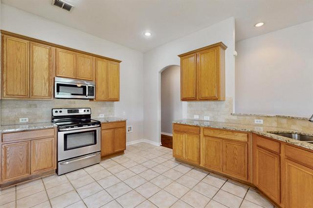 Building Photo - 7809 Enchanted Isle Dr