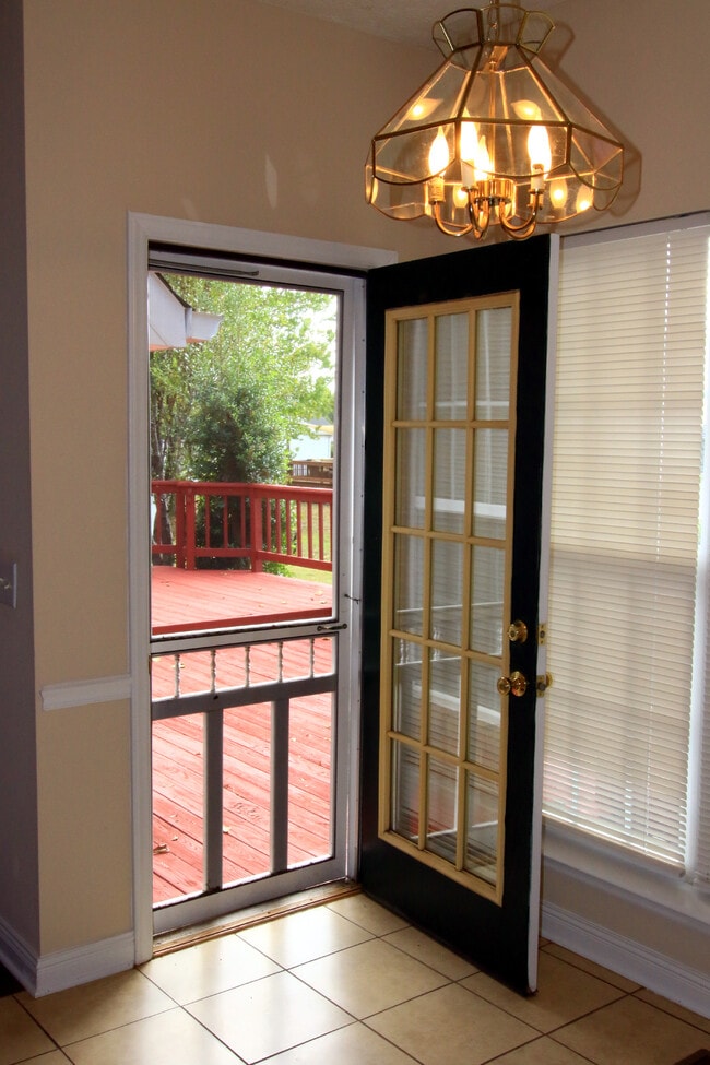 Building Photo - 2123 Moonlite Ct