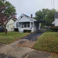 Building Photo - 1015 Camden Ave