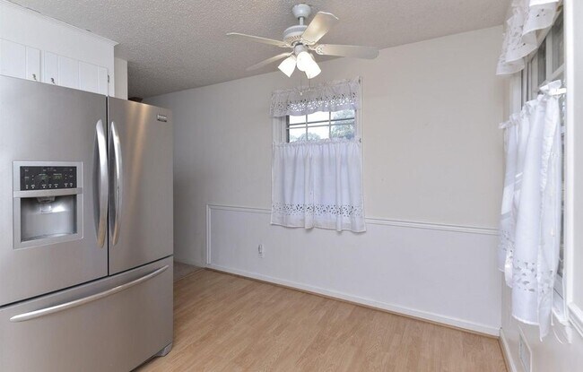 Building Photo - 1961 Haviland Cir