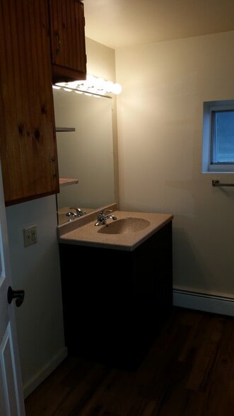 Building Photo - 212 West Bluff Street