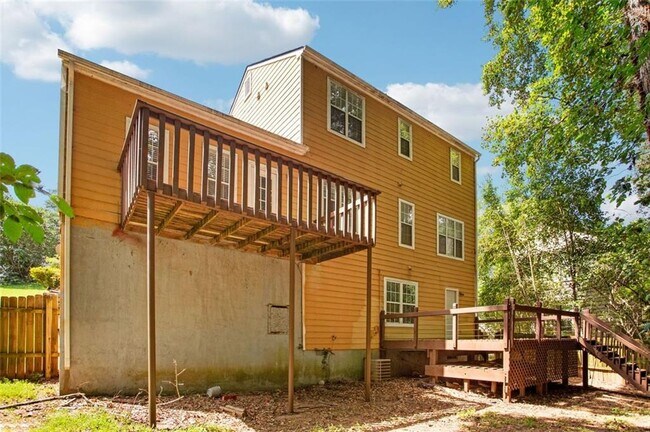 Building Photo - 525 Abbotts Hill Ln