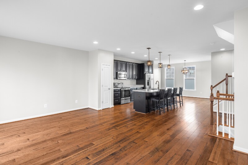 Building Photo - 133 Biscane Ct