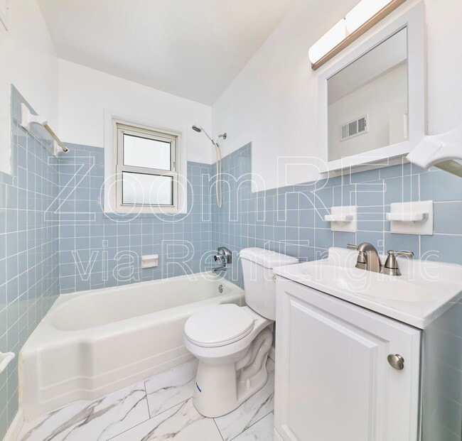 Building Photo - 3608 St Cosmas Ln