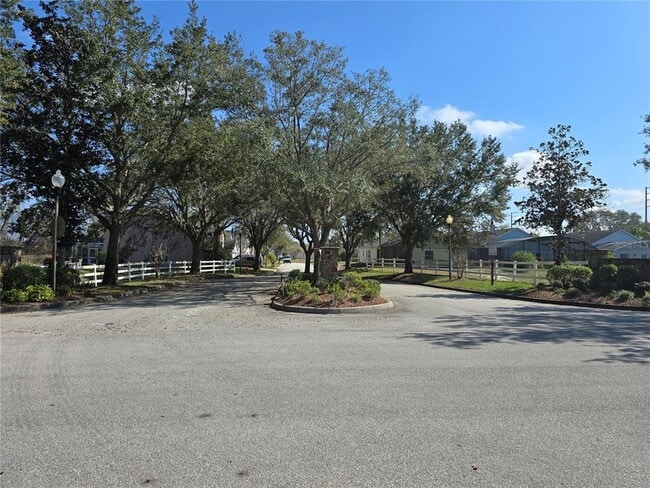 Building Photo - 252 Saddle Ridge Dr