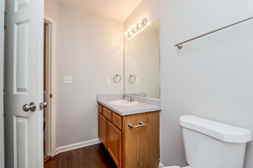 Building Photo - 5295 Tussahaw Crossing