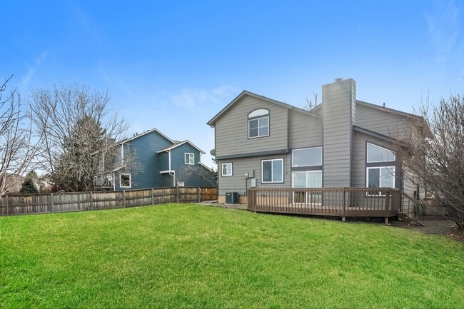 Building Photo - Renovated 4 Bed/ 3.5 Bath in Littleton