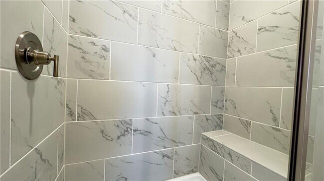 Building Photo - 100 Agnew Wy