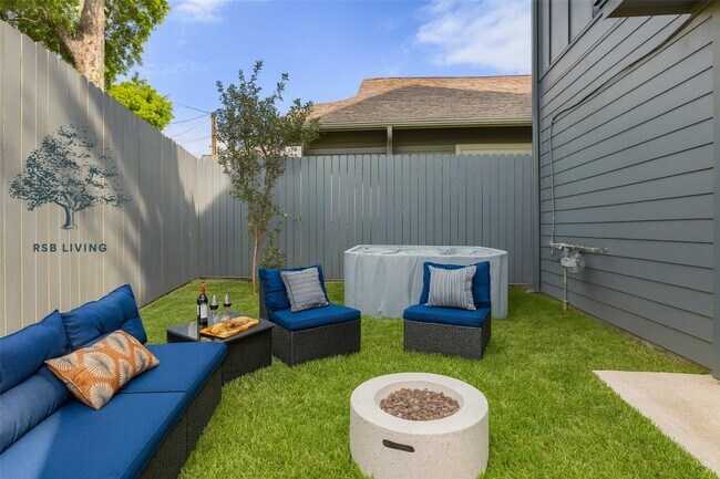 Building Photo - 5502 Texas St