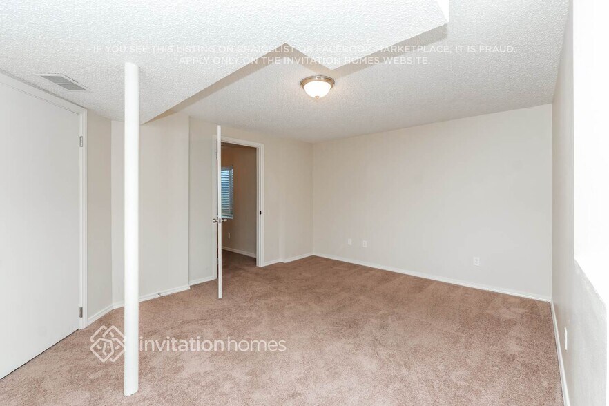 Building Photo - 3455 Birnamwood Dr