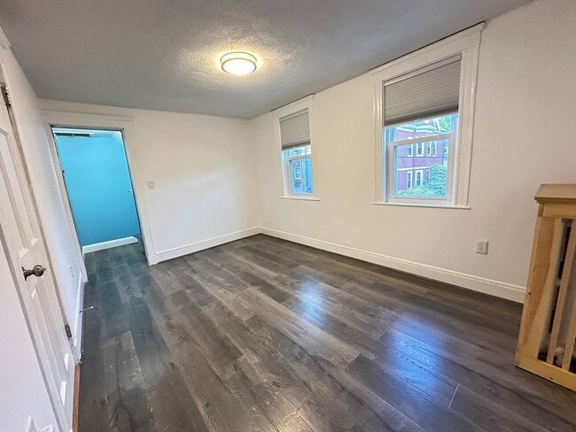 Building Photo - 36 Wolcott St