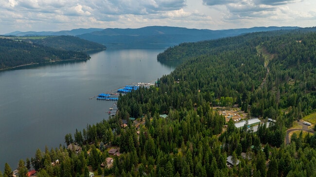 Building Photo - 623 W Florida Cir