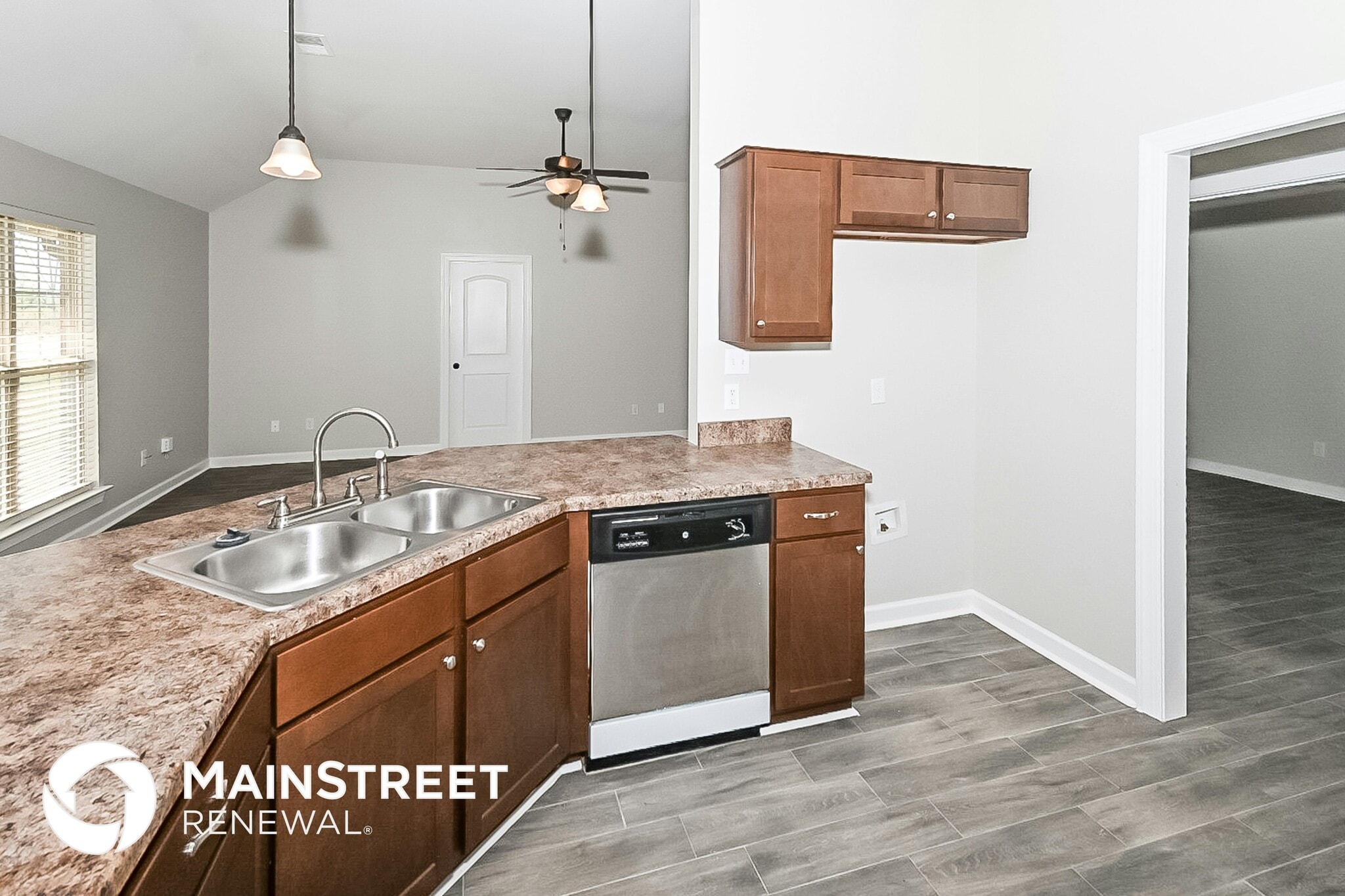 Building Photo - 8770 Smith Ranch Dr