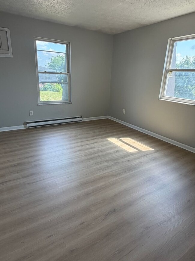 Building Photo - 708 Green Feather Ct