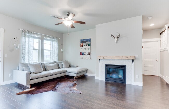 Building Photo - Mapleton Home