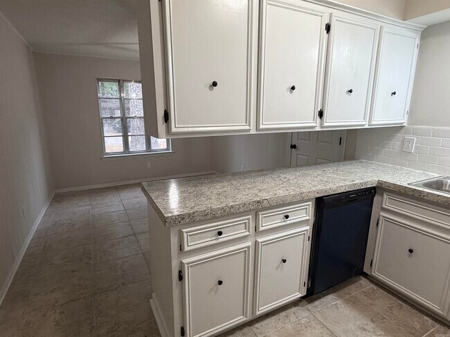 Building Photo - 10002 Stardust Trail