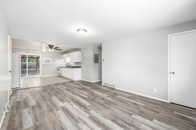 Building Photo - Lovely remodeled 2 Bed 1 Bath in Arvada