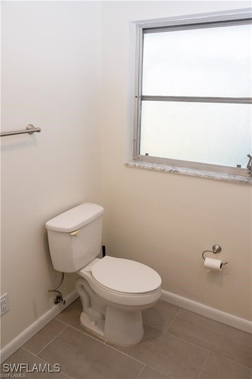 Building Photo - 5654 Eichen Cir