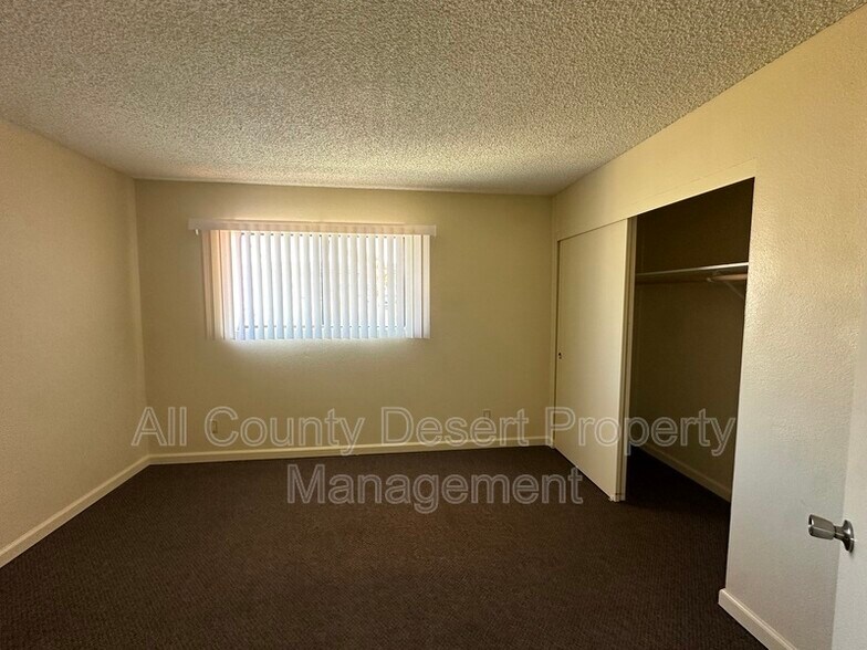 Building Photo - 13079 Eliseo Rd