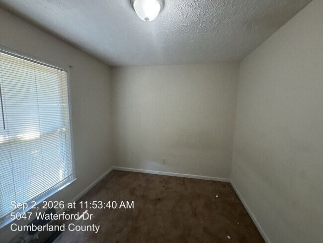 Building Photo - 5047 Waterford Dr