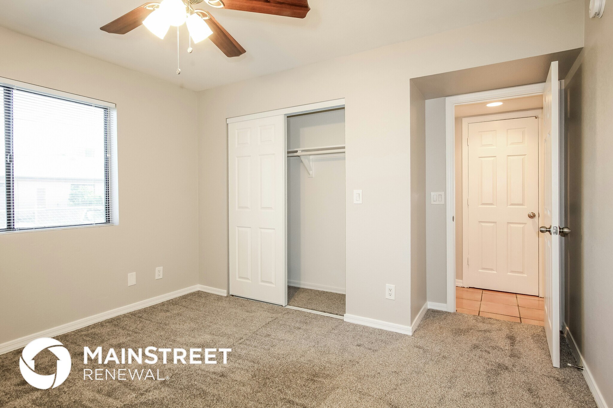 Building Photo - 11635 N 83rd Ave