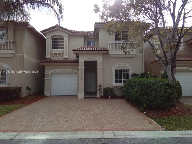 Building Photo - 6814 NW 107th Pl