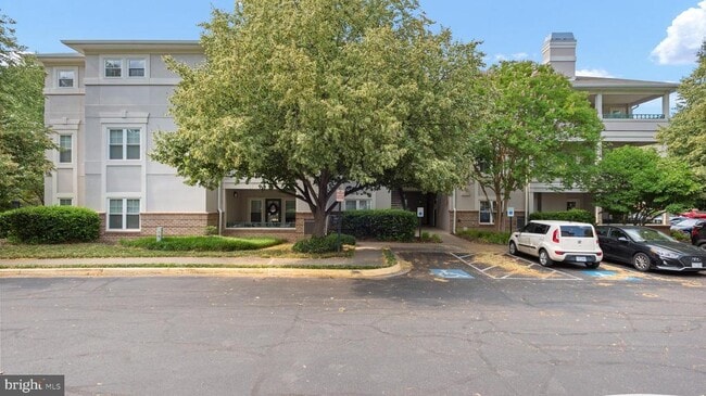 Building Photo - 12004 Taliesin Pl