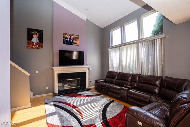Building Photo - 2820 Francena Ct