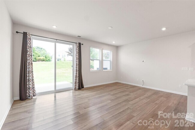 Building Photo - 5612 Axil Ln