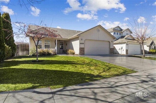 Building Photo - 3 Bedroom 2 Bath Single Level Blackhawk Subdivision