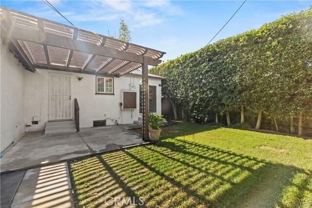 Building Photo - 8708 Reading Ave