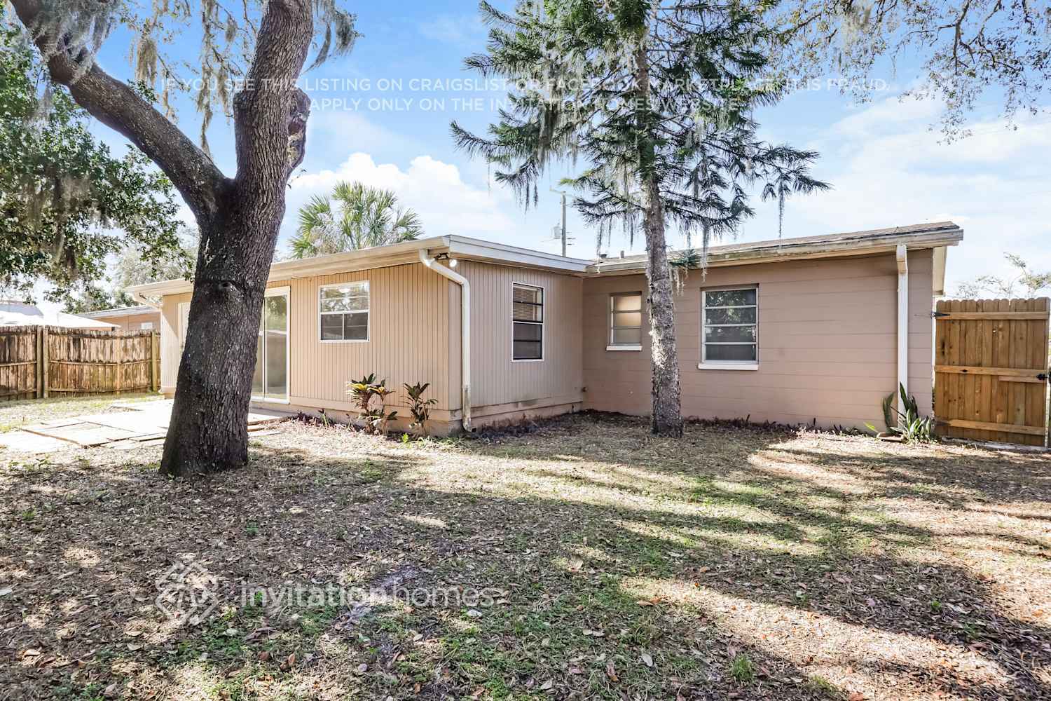 Building Photo - 8505 Temple Park Dr