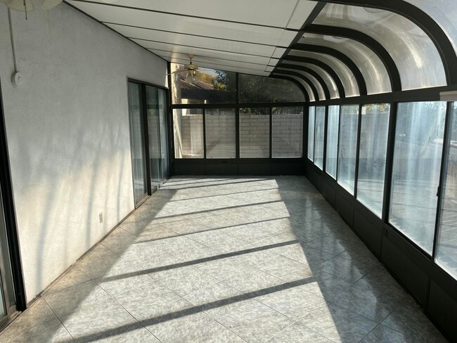 Building Photo - 4449 Walden Ln NE