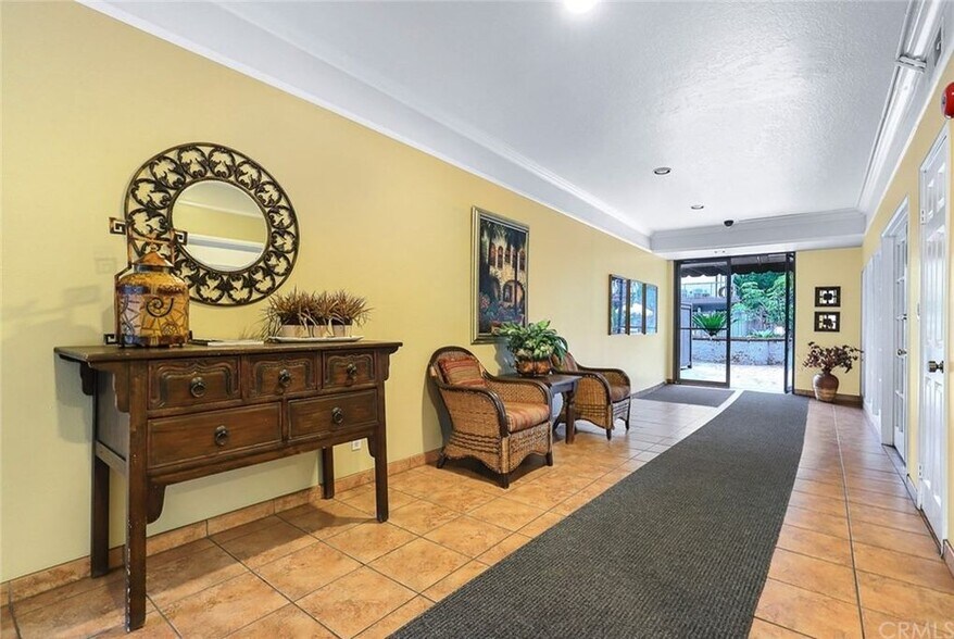 Building Photo - 330 Cordova St