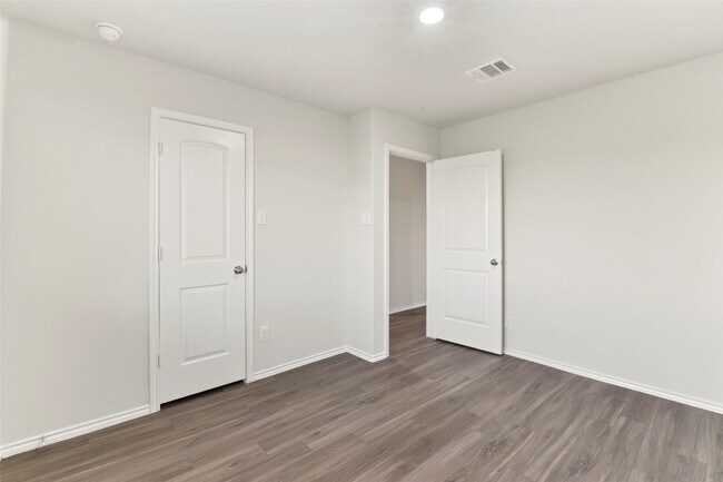 Building Photo - 17135 Hailey Harbor Dr