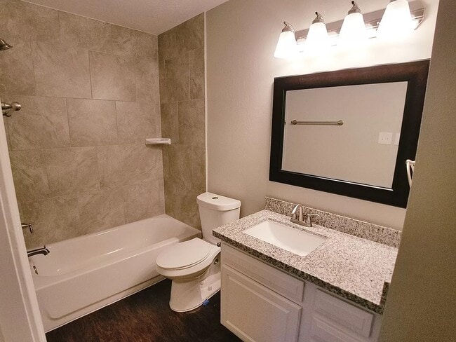 Building Photo - 3523 Mayfield Oaks Ln