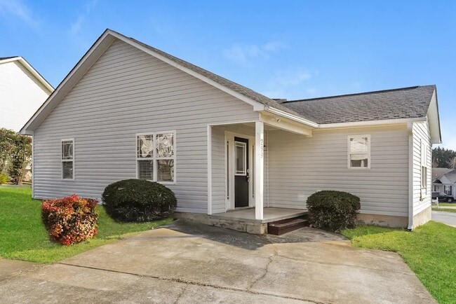 Building Photo - 297 Maynard S Dr