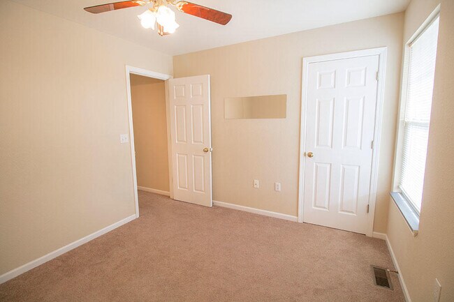 Building Photo - 5307 E Trikalla Dr