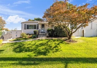 Building Photo - 102 Lafayette St