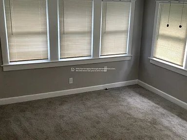 Building Photo - 625 Freeman Ave