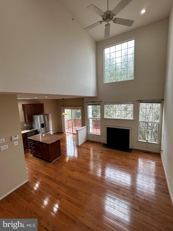 Building Photo - 147 Fringetree Dr