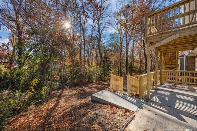 Building Photo - 735 Ashbrook Rd